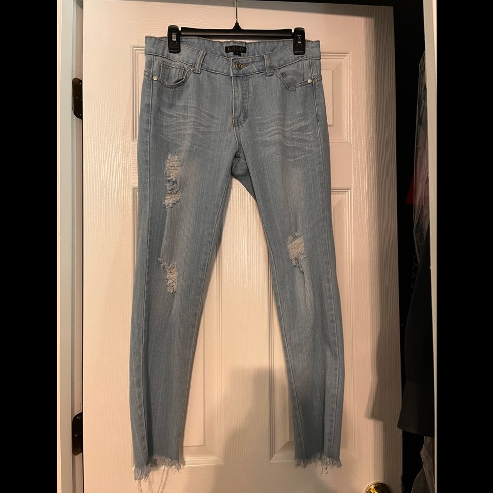 Light denim jeans